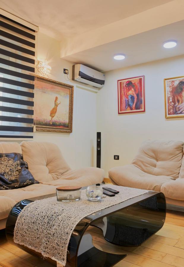 Diamond Butterfly Apartment Скопье Экстерьер фото