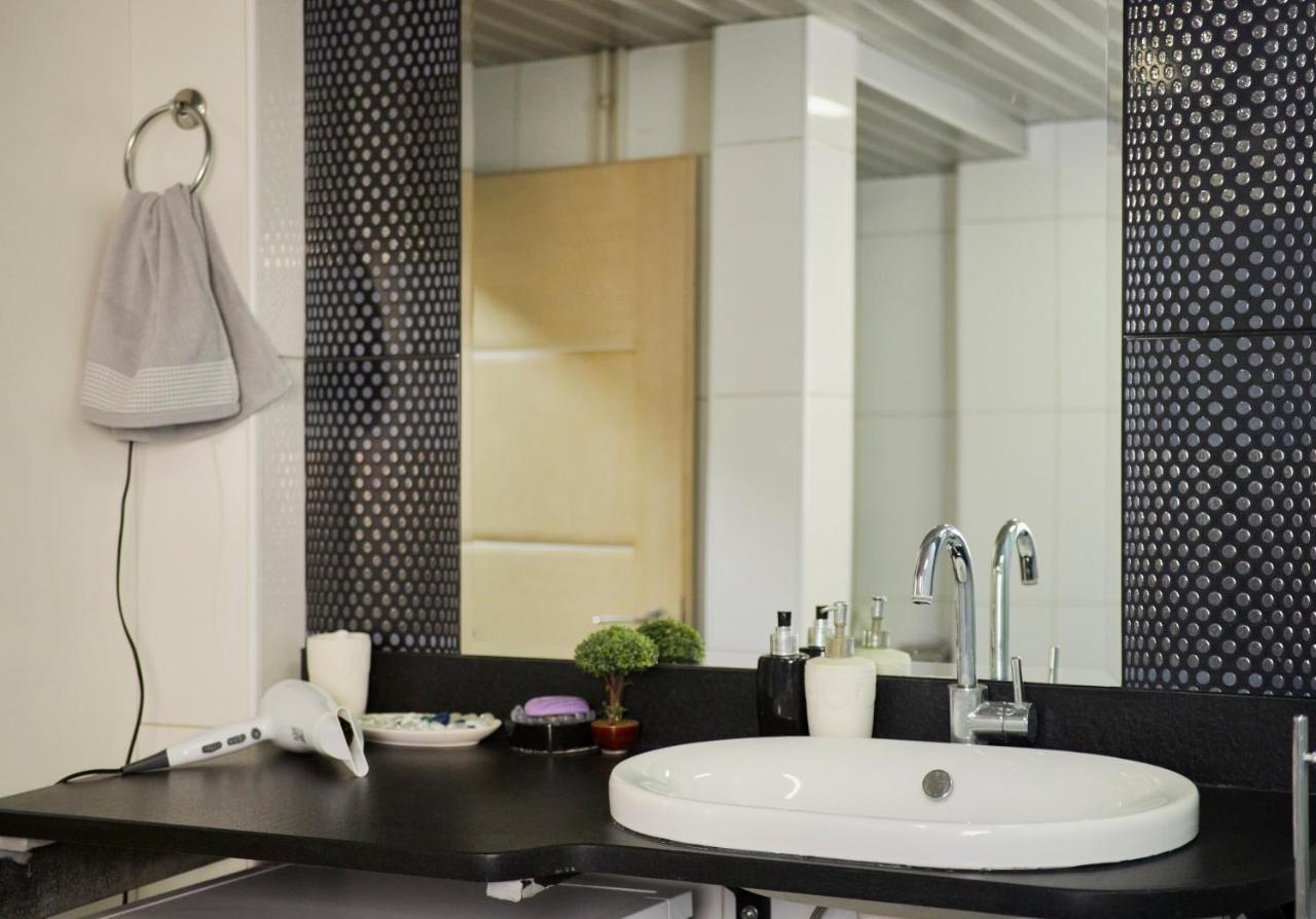 Diamond Butterfly Apartment Скопье Экстерьер фото