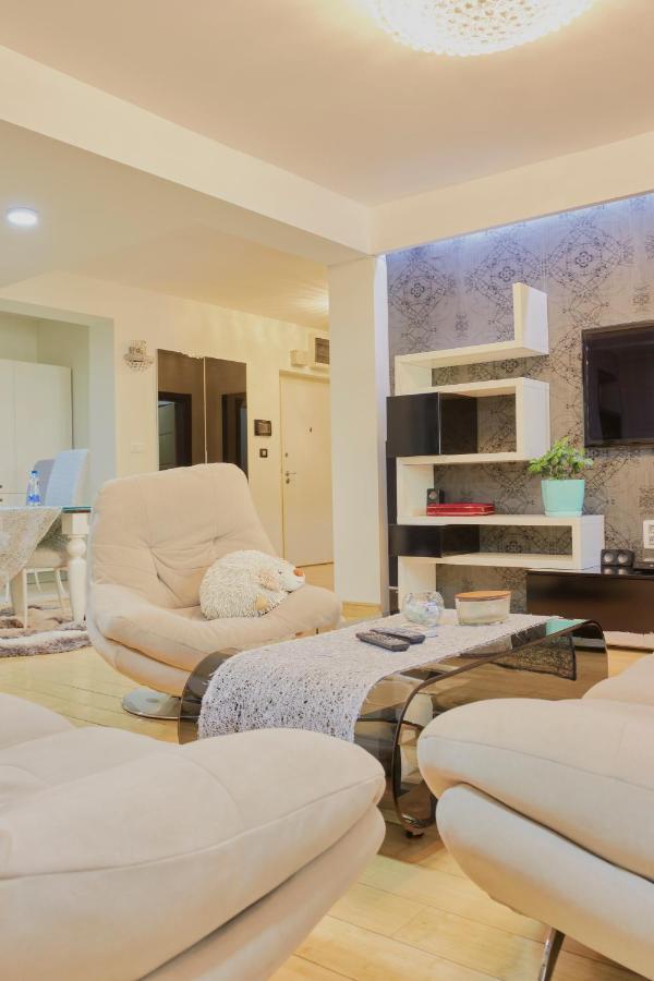 Diamond Butterfly Apartment Скопье Экстерьер фото