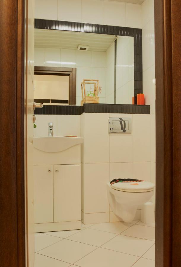 Diamond Butterfly Apartment Скопье Экстерьер фото