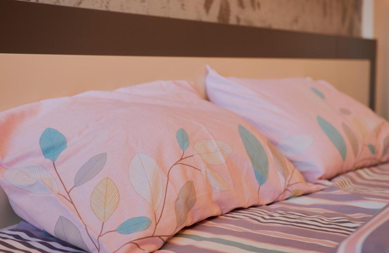 Diamond Butterfly Apartment Скопье Экстерьер фото